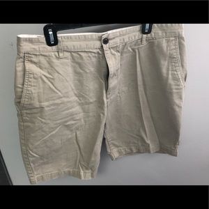 Dockers 36 Khaki Shorts